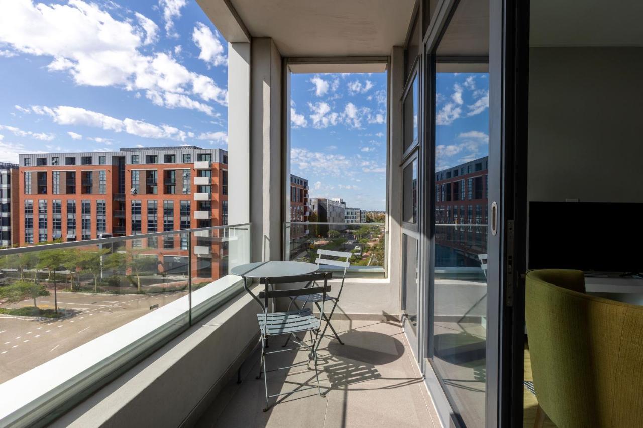 Axis Luxury Apartments By Century City Hotels Cape Town Exterior photo